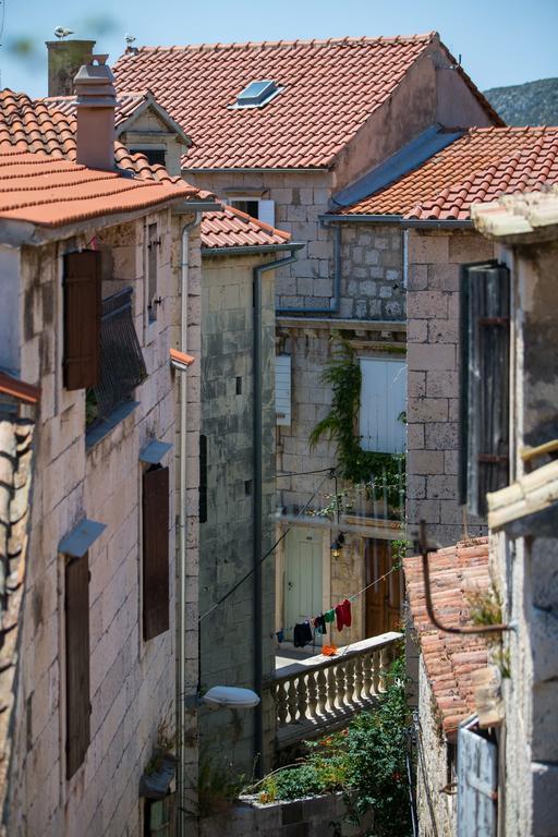 Apartments Villa Anka Komiža Eksteriør billede