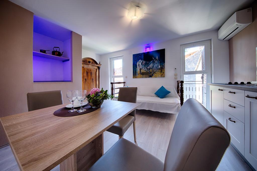 Apartments Villa Anka Komiža Eksteriør billede