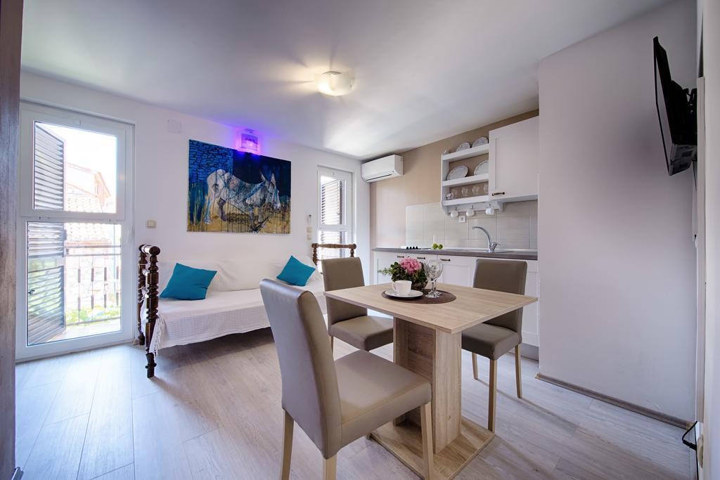 Apartments Villa Anka Komiža Eksteriør billede