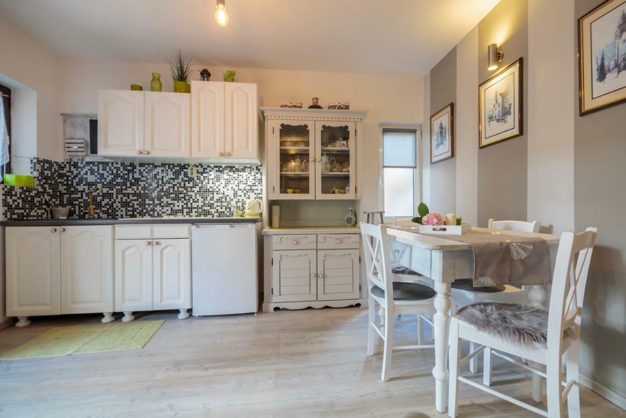 Apartments Villa Anka Komiža Eksteriør billede