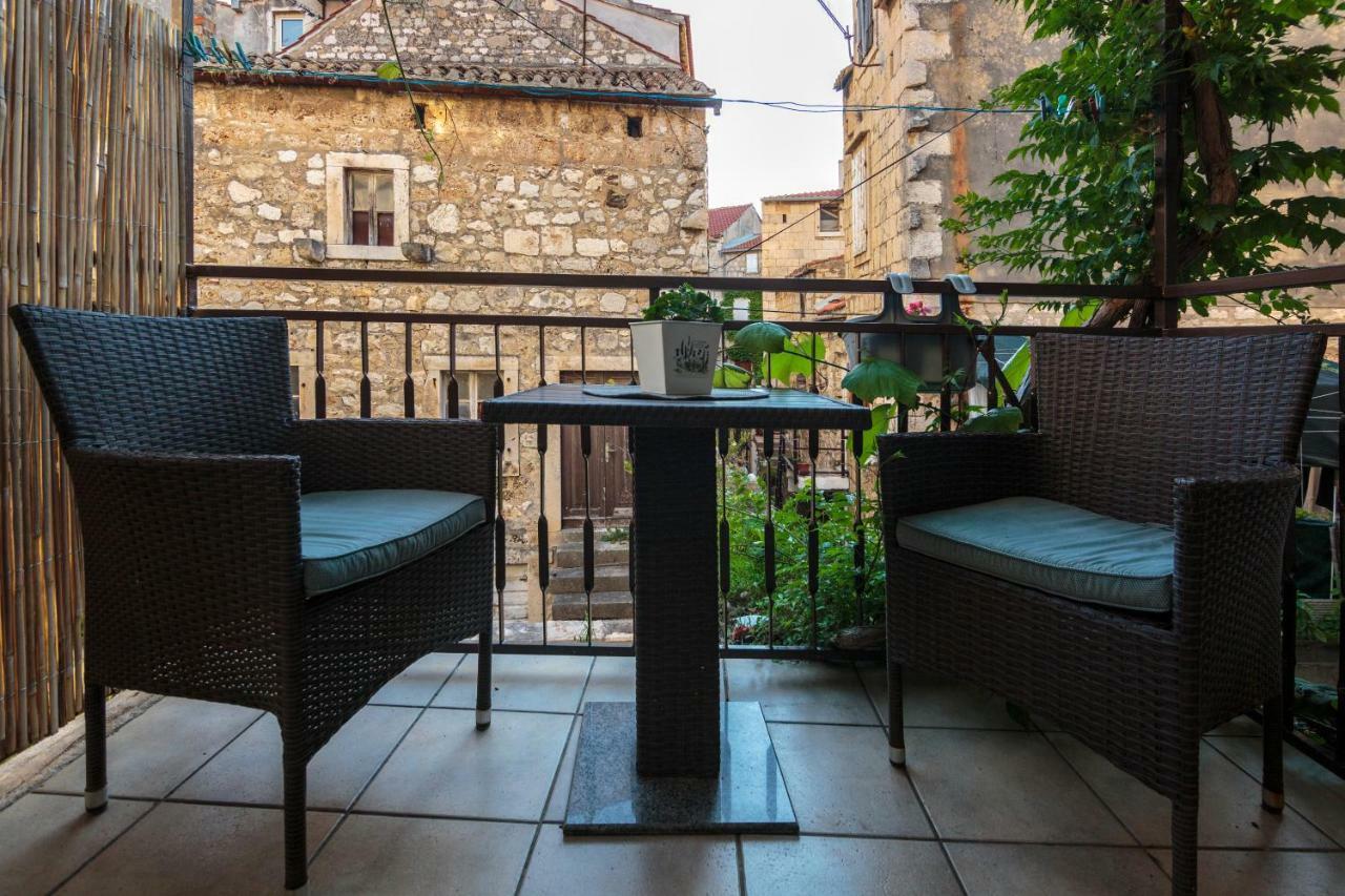 Apartments Villa Anka Komiža Eksteriør billede